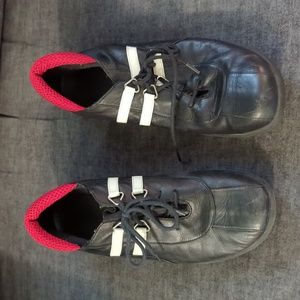 Women's Kenneth Cole New York Sneakers. Lightly worn